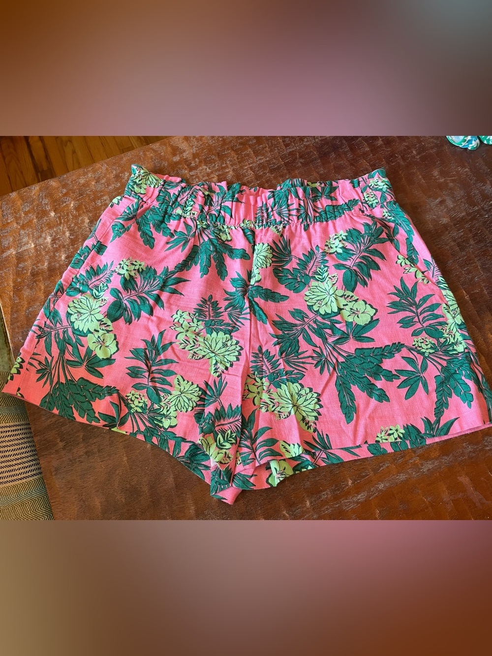 LOFT Pink Floral Tropical Shorts Large